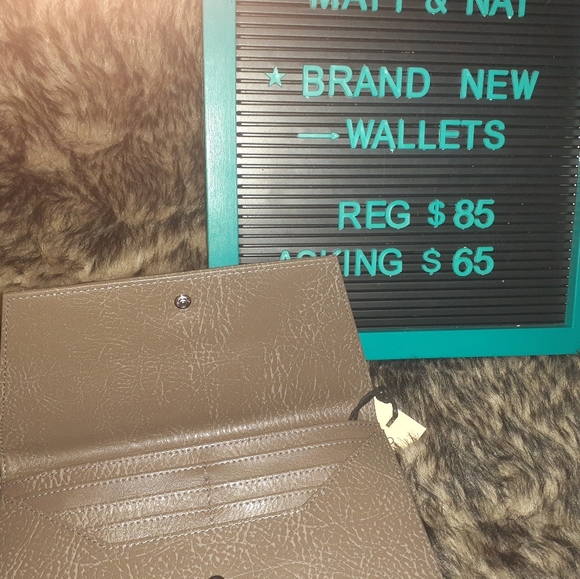 Brand New Mat & Nat wallet - Picture 2 of 3